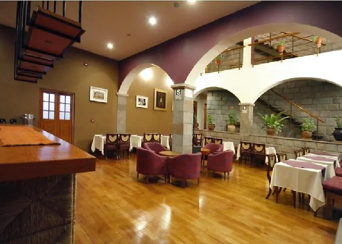 Hotel Mamasara