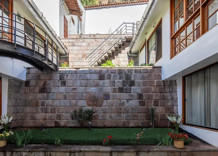 Mamasara Hotel 3*
