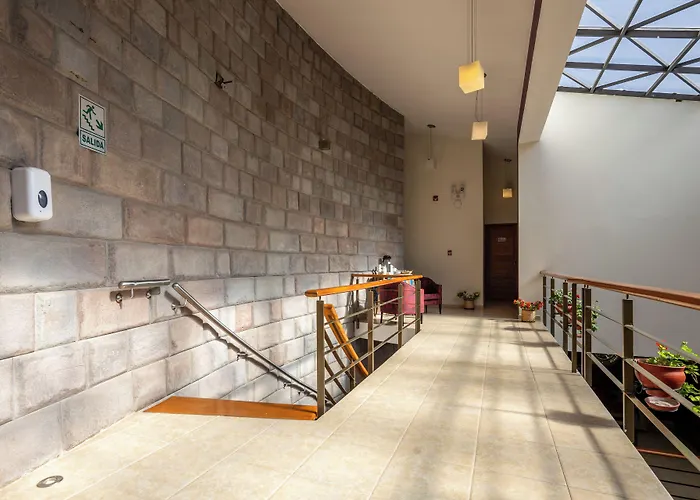 Hotel Mamasara 3*