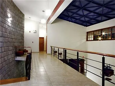 Hotel Mamasara 3*
